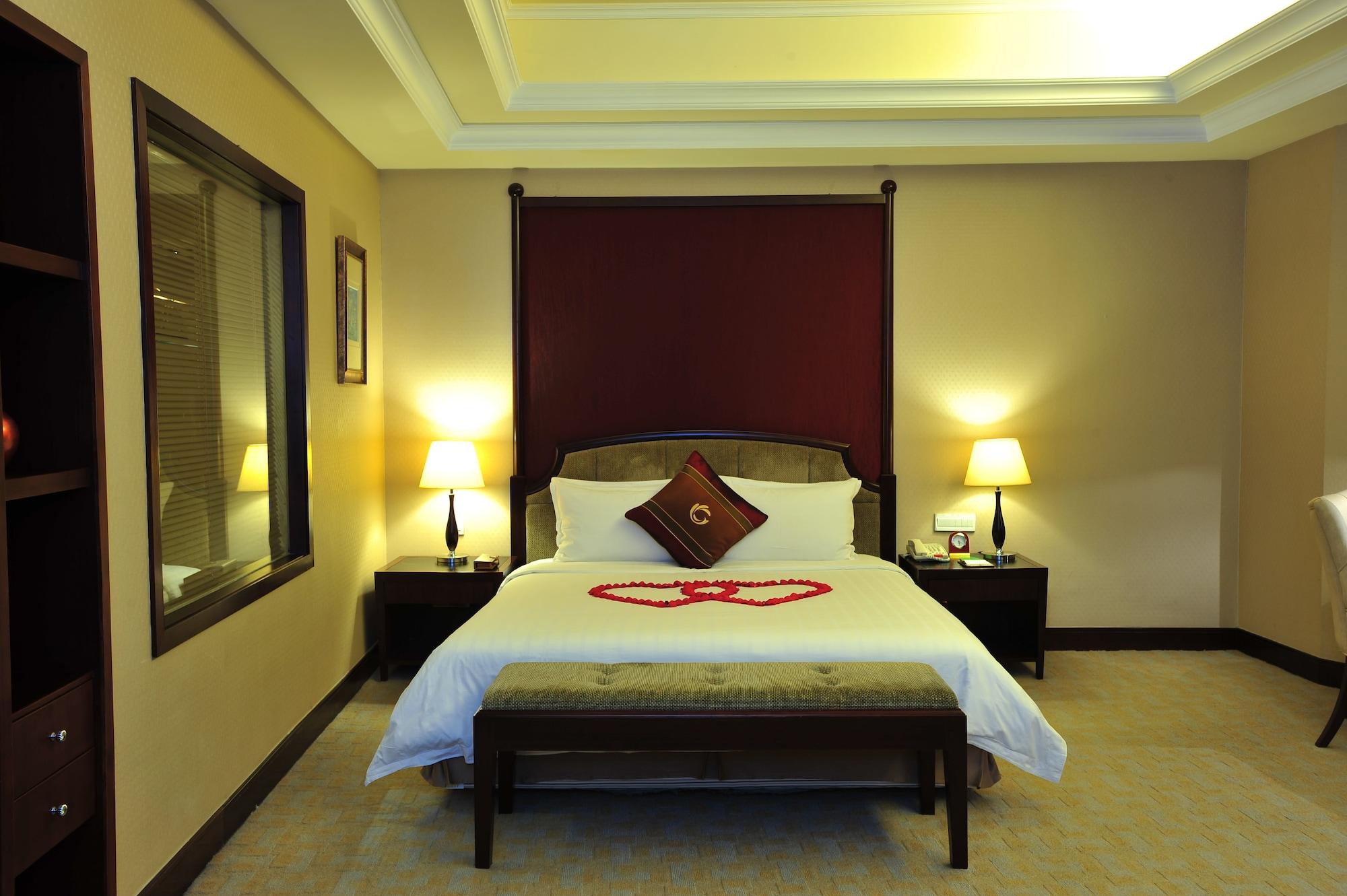 รอยัล มาริน่า พลาซ่า โฮเต็ล Hotel กวางโจว ภายนอก รูปภาพ