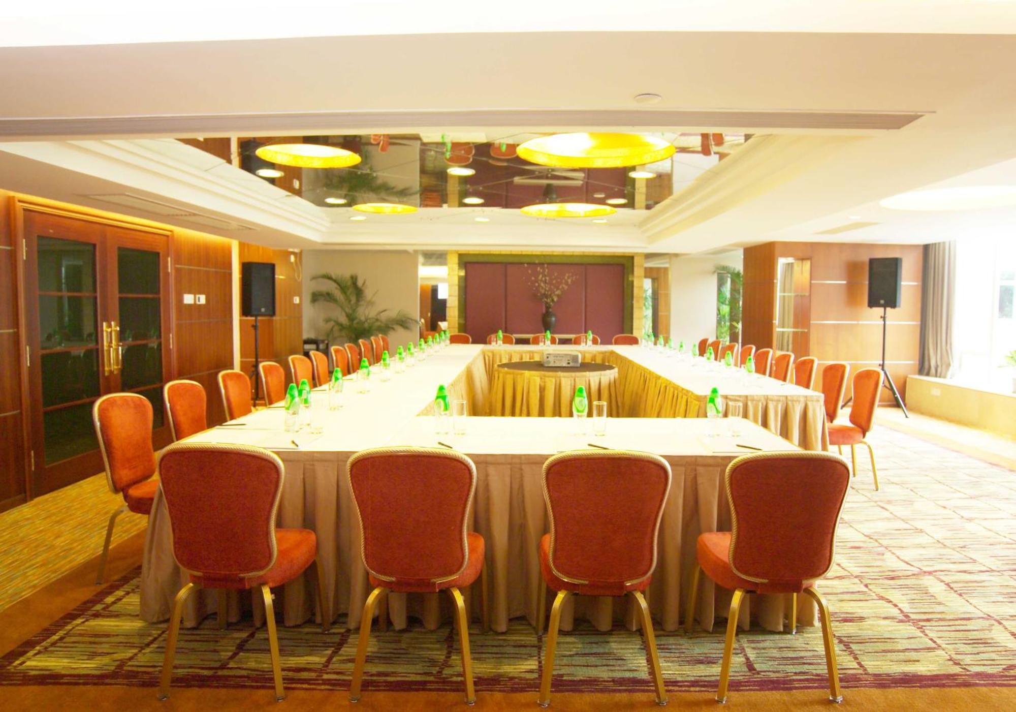 รอยัล มาริน่า พลาซ่า โฮเต็ล Hotel กวางโจว ภายนอก รูปภาพ