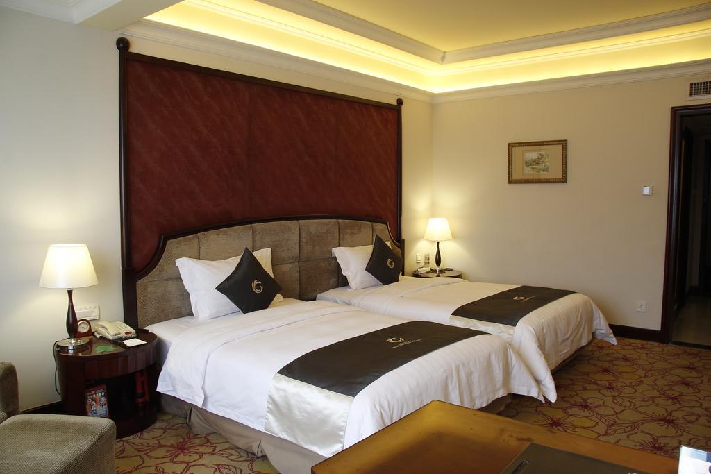 รอยัล มาริน่า พลาซ่า โฮเต็ล Hotel กวางโจว ภายนอก รูปภาพ