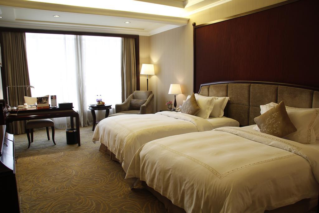 รอยัล มาริน่า พลาซ่า โฮเต็ล Hotel กวางโจว ภายนอก รูปภาพ