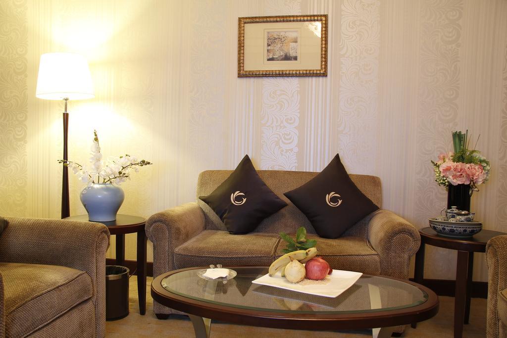 รอยัล มาริน่า พลาซ่า โฮเต็ล Hotel กวางโจว ภายนอก รูปภาพ