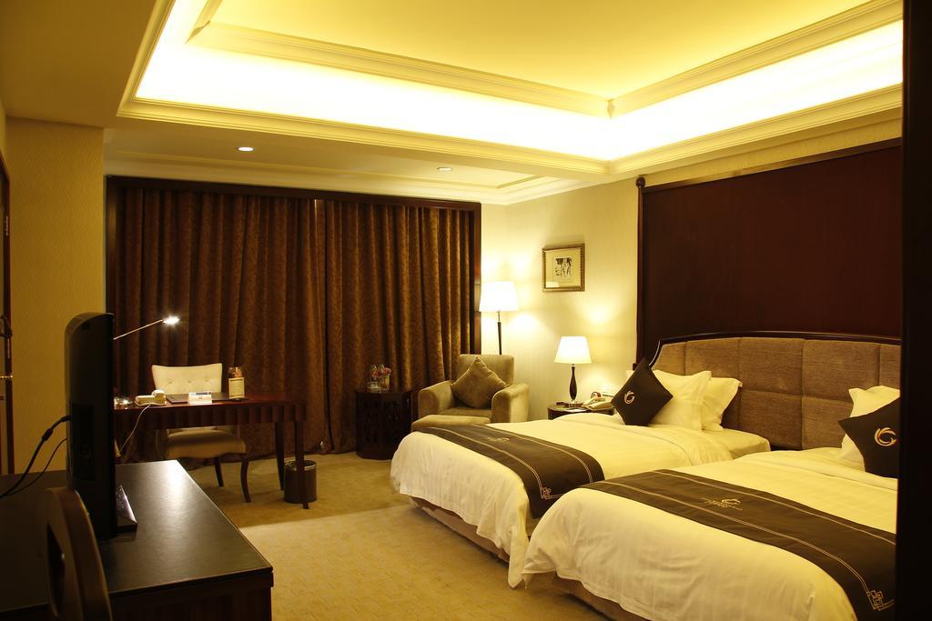 รอยัล มาริน่า พลาซ่า โฮเต็ล Hotel กวางโจว ภายนอก รูปภาพ