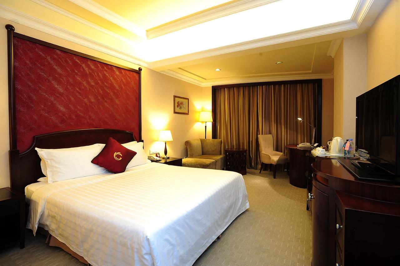 รอยัล มาริน่า พลาซ่า โฮเต็ล Hotel กวางโจว ภายนอก รูปภาพ