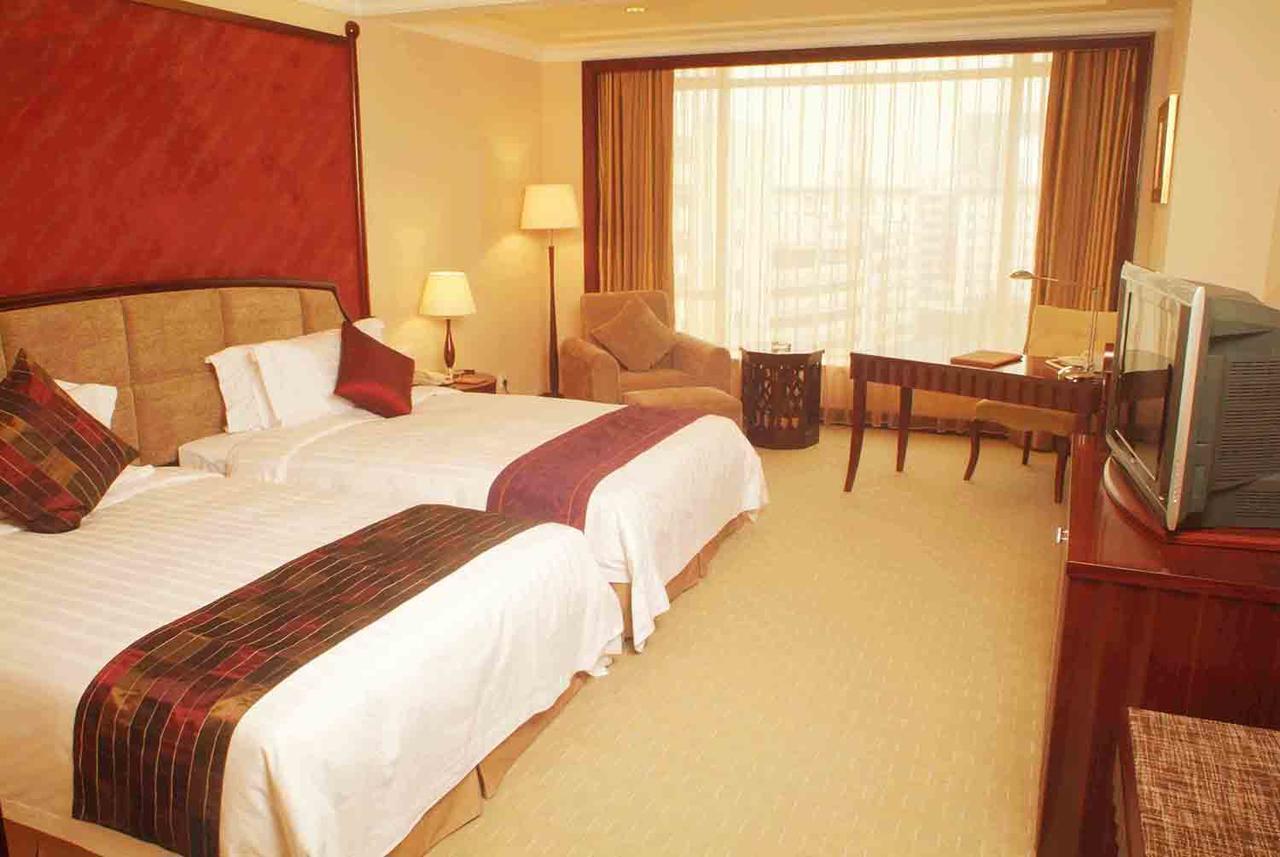 รอยัล มาริน่า พลาซ่า โฮเต็ล Hotel กวางโจว ภายนอก รูปภาพ