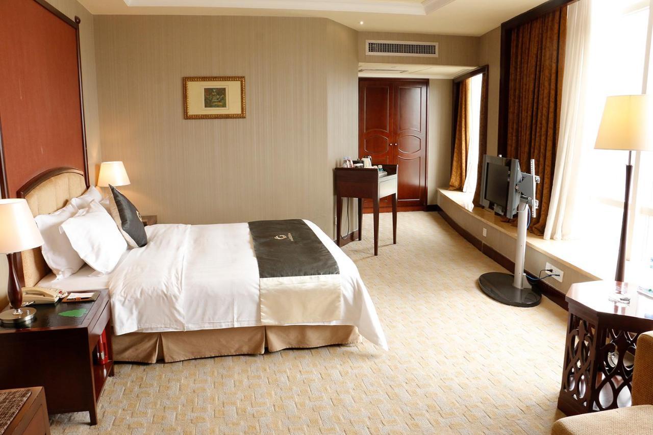 รอยัล มาริน่า พลาซ่า โฮเต็ล Hotel กวางโจว ภายนอก รูปภาพ