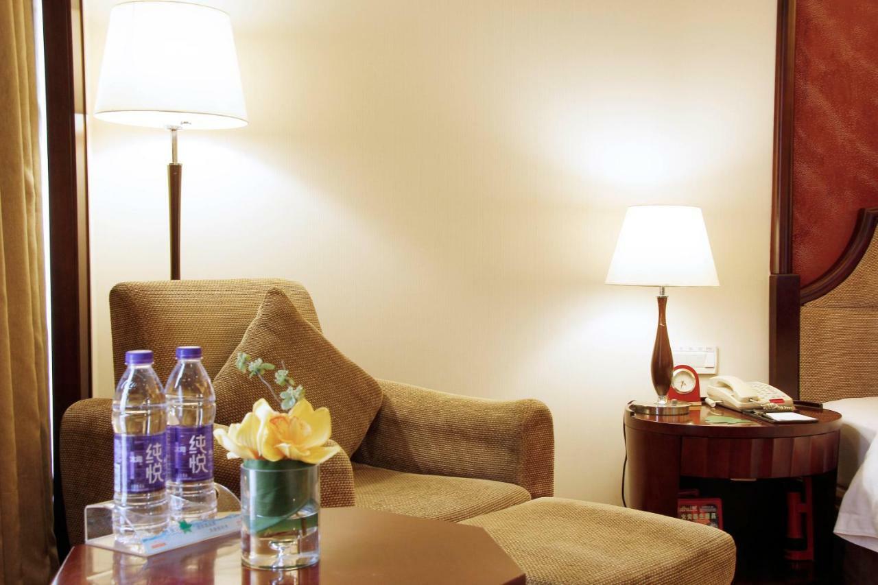 รอยัล มาริน่า พลาซ่า โฮเต็ล Hotel กวางโจว ภายนอก รูปภาพ