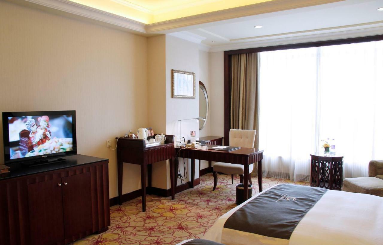 รอยัล มาริน่า พลาซ่า โฮเต็ล Hotel กวางโจว ภายนอก รูปภาพ